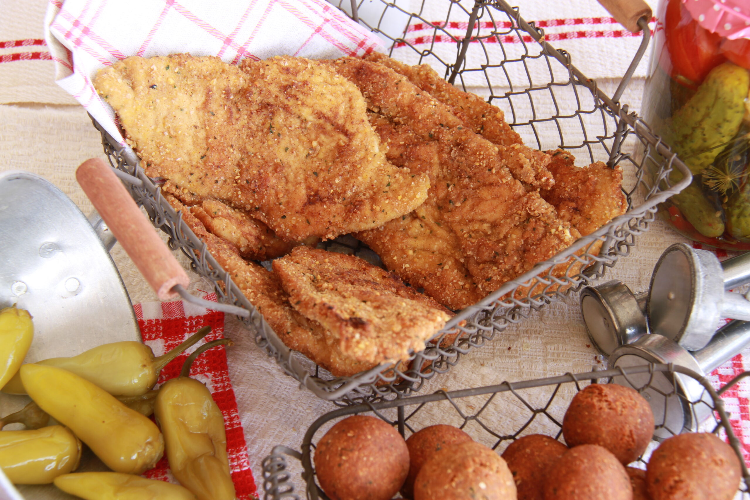 שניצלים בציפוי אבקה להכנת פלאפלים