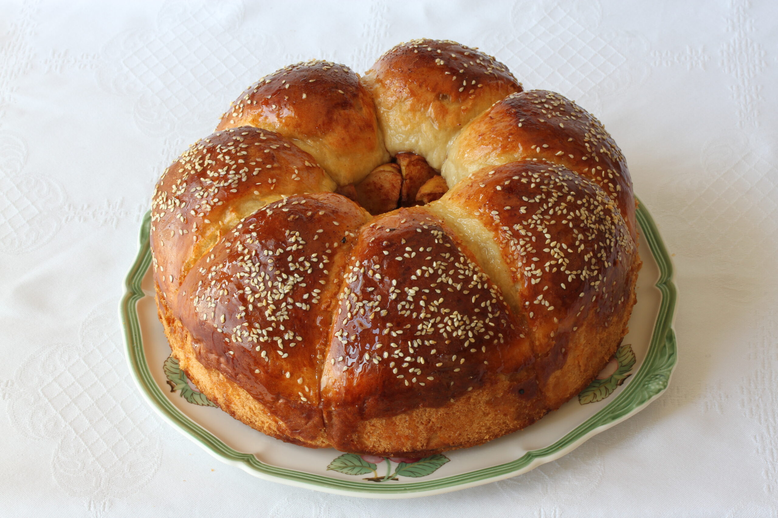 עוגת כדורי חלה עם תפוח עץ לראש השנה